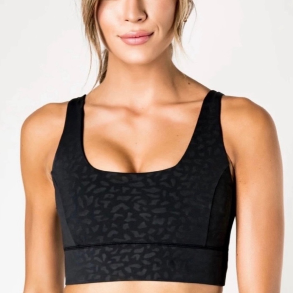 IVL | Black leopard IVL sports bra and leggings set